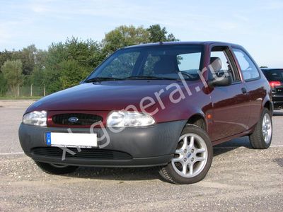 Лобовое стекло Ford Fiesta Mk4